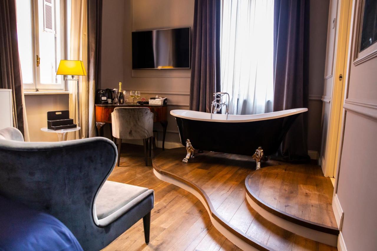 Relais San Lorenzo In Lucina Рим Екстер'єр фото