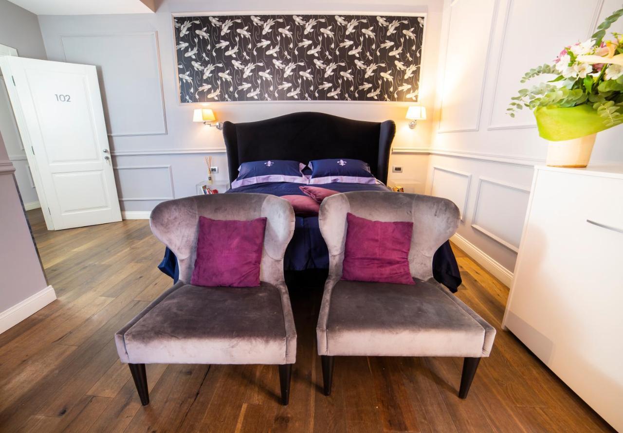 Relais San Lorenzo In Lucina Рим Екстер'єр фото