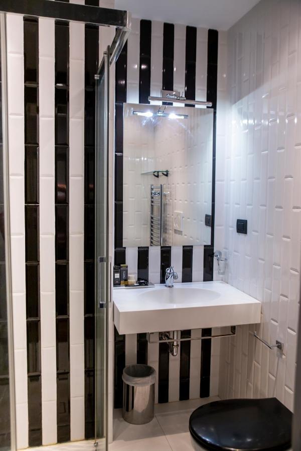 Relais San Lorenzo In Lucina Рим Екстер'єр фото