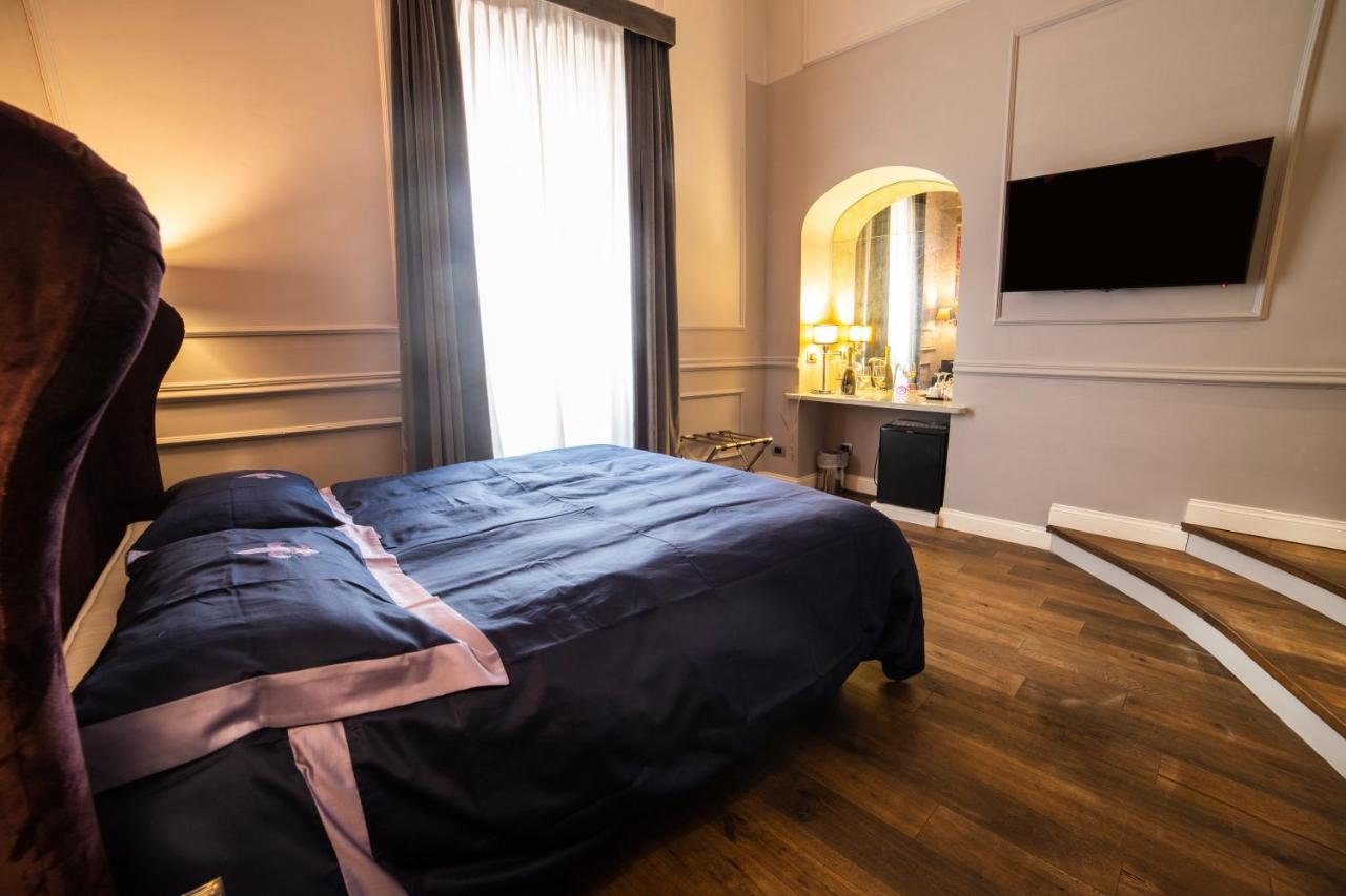 Relais San Lorenzo In Lucina Рим Екстер'єр фото