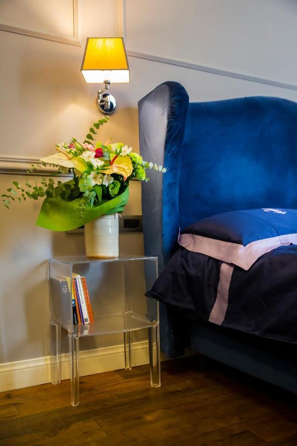 Relais San Lorenzo In Lucina Рим Екстер'єр фото